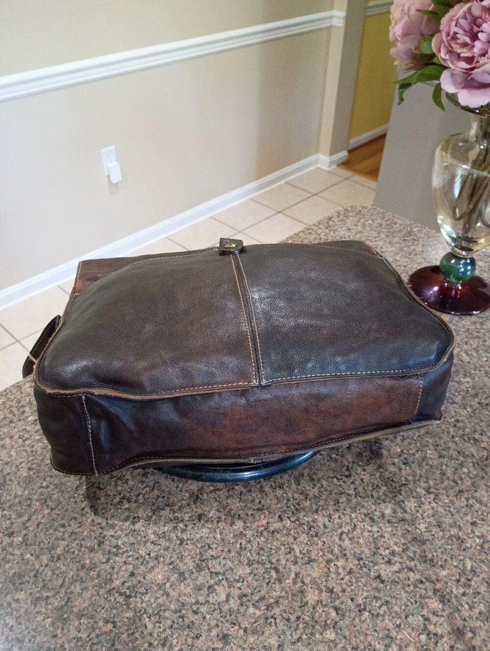 NWT Patricia Nash Messenger Bag